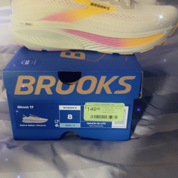 Brooks White and Pink Athletic Shoes women’s size 8 multi color - Picture 4 of 5